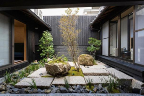 Higashiyama JIN 東山仁